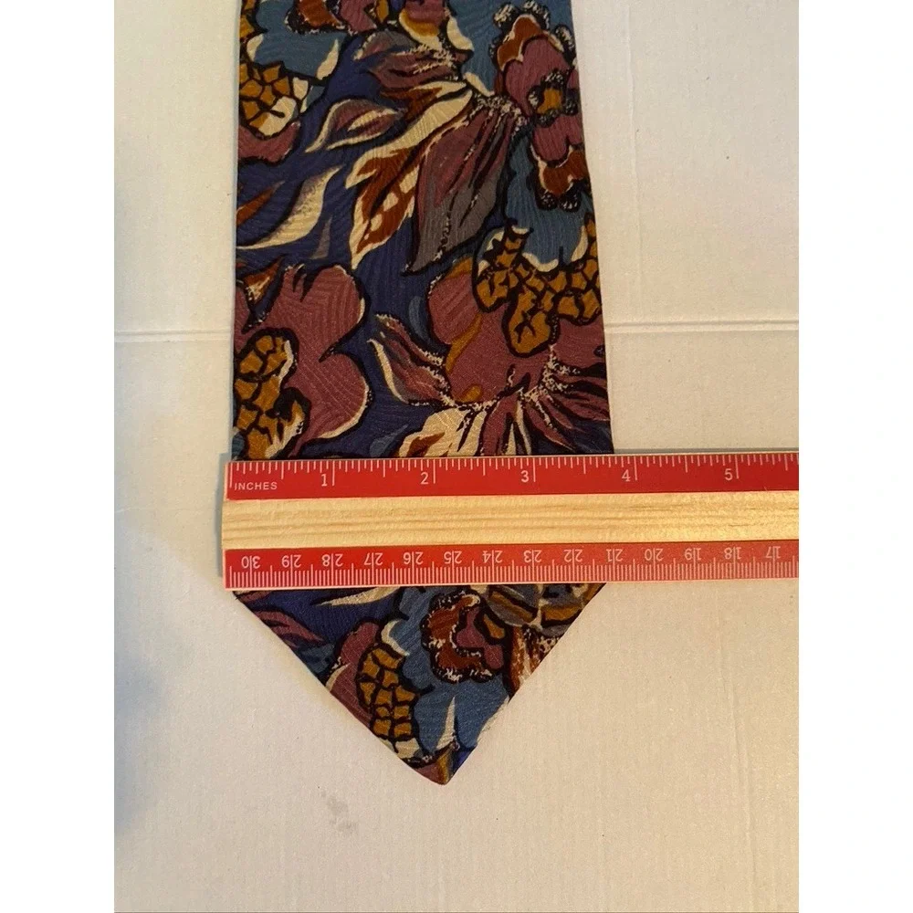 Chez Roffe New York Mens Silk Necktie Abstract Floral Purple Blue Gold USA Made